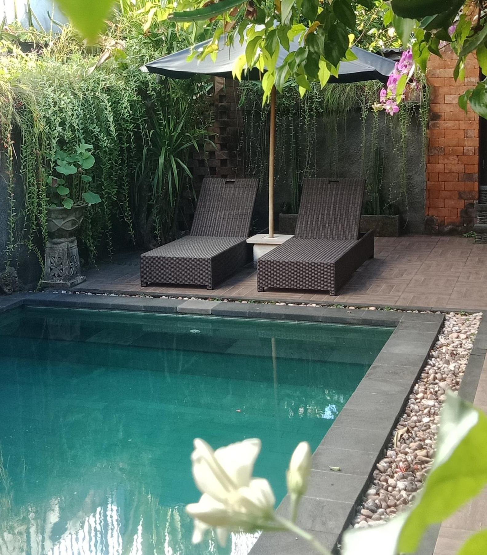 D'Puja Home Stay And Spa Νούσα Ντούα Εξωτερικό φωτογραφία