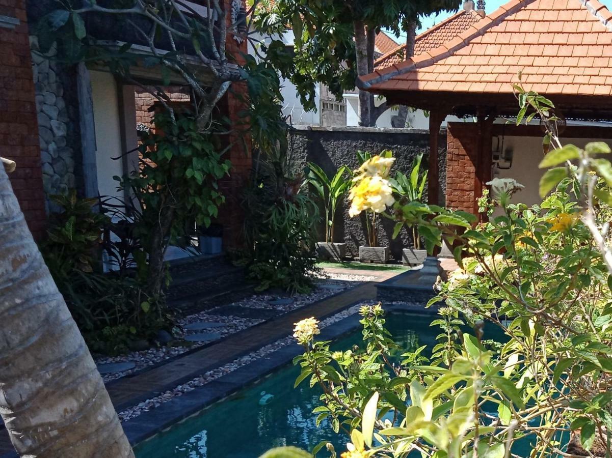 D'Puja Home Stay And Spa Νούσα Ντούα Εξωτερικό φωτογραφία