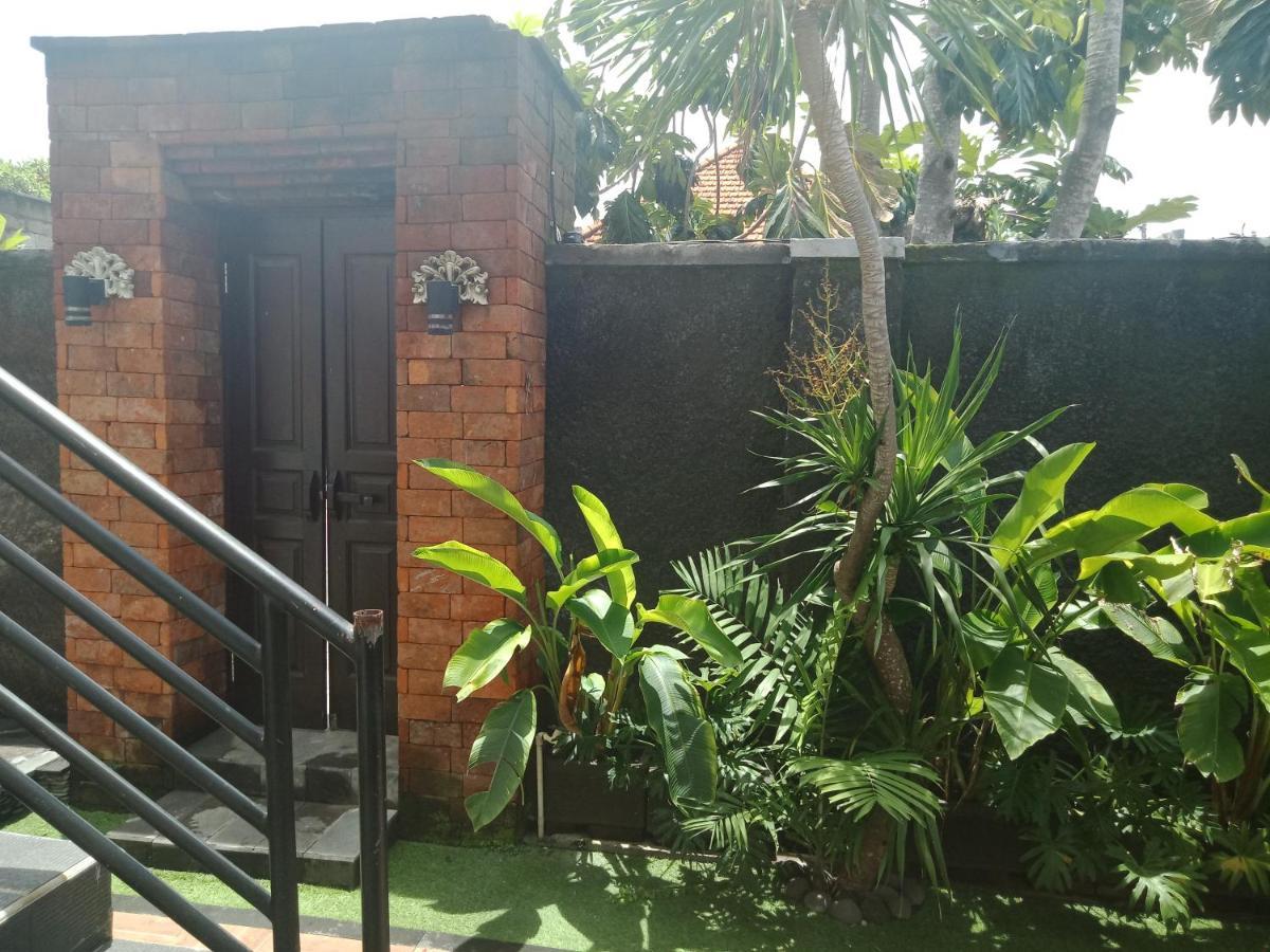 D'Puja Home Stay And Spa Νούσα Ντούα Εξωτερικό φωτογραφία